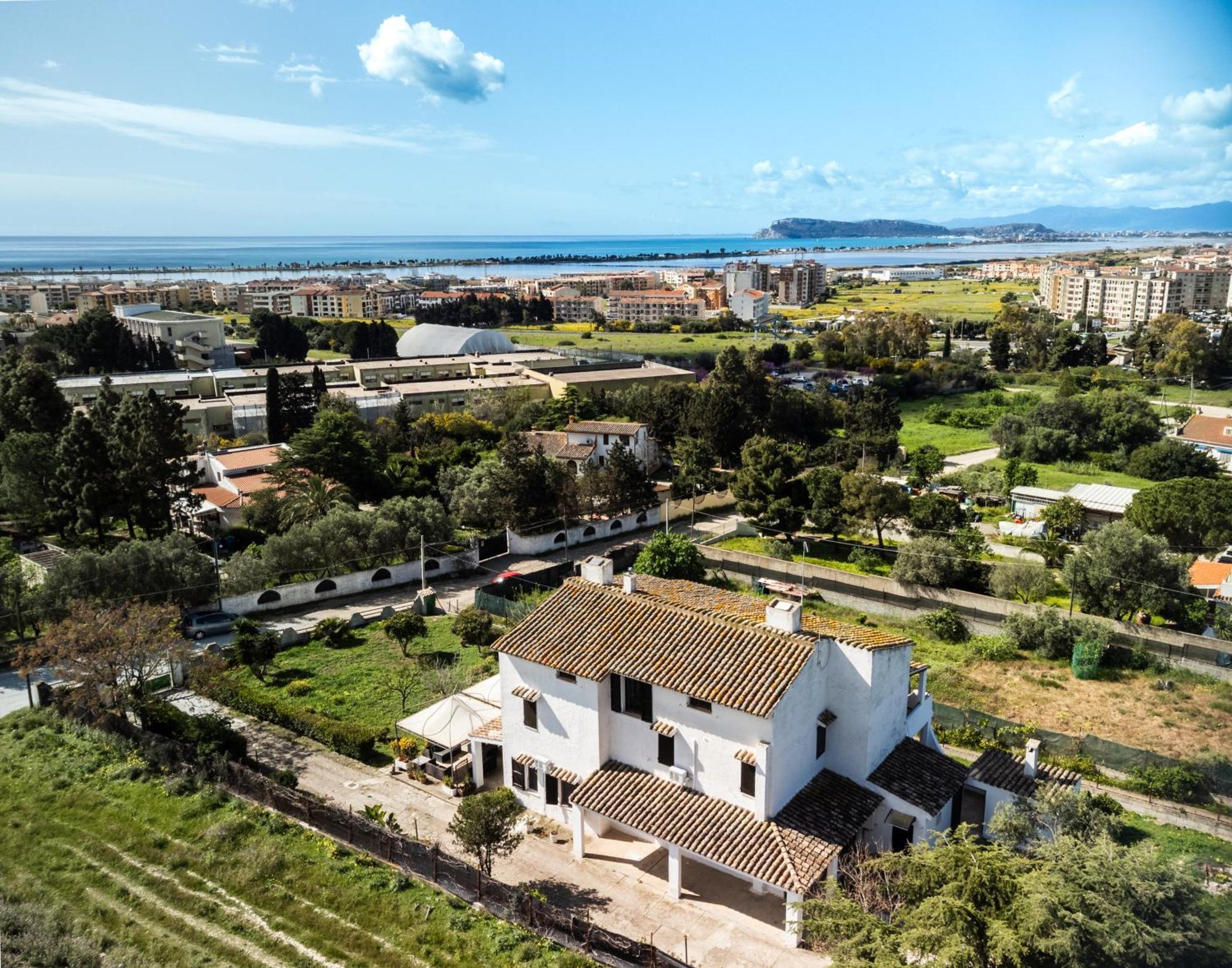 Belvedere Sul Mare 夸尔图-圣埃莱娜 外观 照片